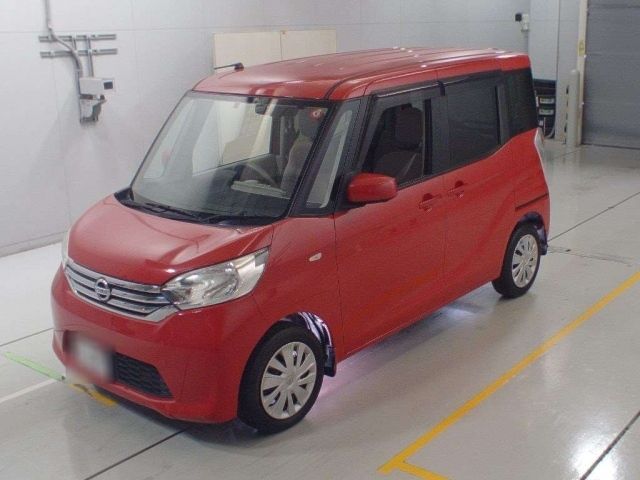 10008 Nissan Dayz roox B21A 2015 г. (CAA Chubu)